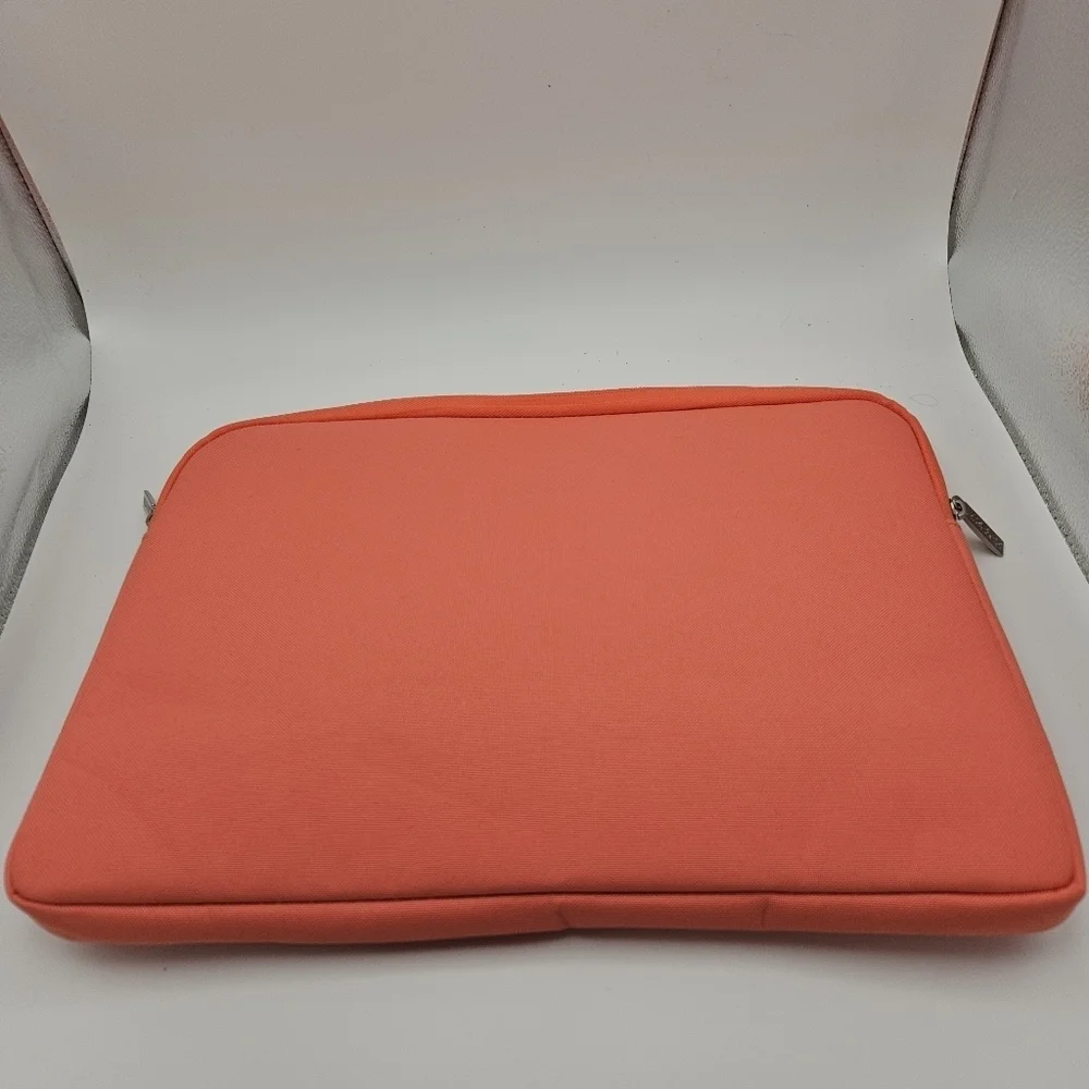 Mosiso laptop sleeve in Coral for 13-14 inch laptop